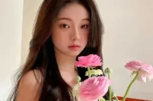 歌手张敬轩被扒出喜欢男扮女装那画面不想多看几眼辣眼睛
